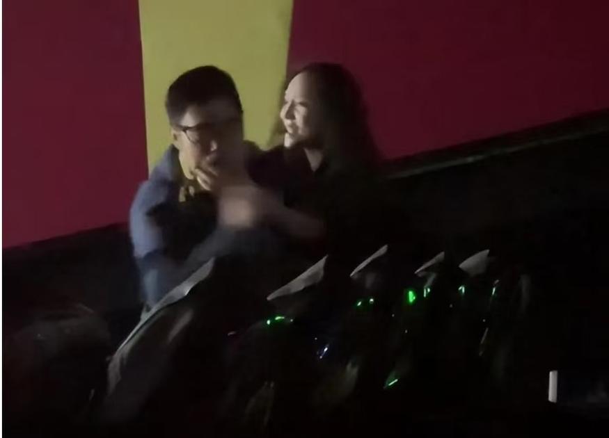 中国熟妇熟女hdxxx的相关介绍