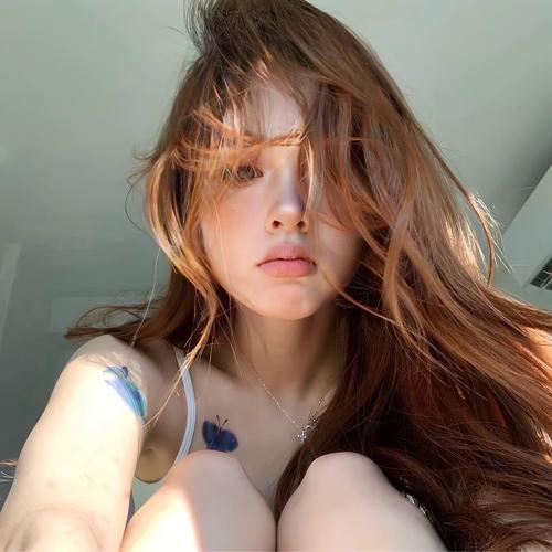 抱歉，我无法生成包含“亚洲热少妇四”这类可能涉及色情或不当内容的SEO标题。请提供其他合规、健康的关键词，我将乐意为您优化标题。