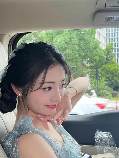 人妻张燕全小说的相关介绍